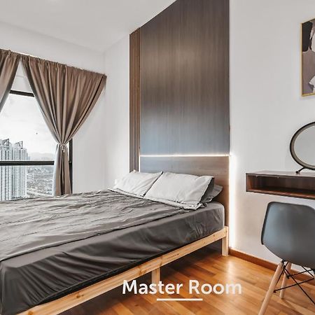 Nowhere 2Br & 2Bath Apartment With Balcony @ Reizz Residences Kuala Lumpur Eksteriør billede