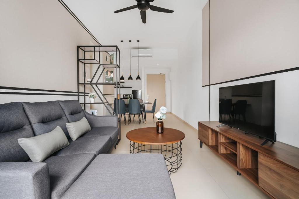 Nowhere 2Br & 2Bath Apartment With Balcony @ Reizz Residences Kuala Lumpur Eksteriør billede